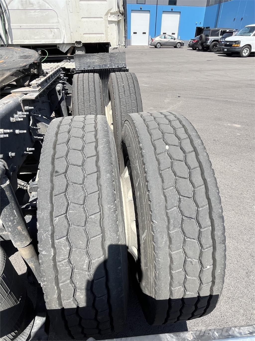 Volvo VNL860 Traktorske jedinice