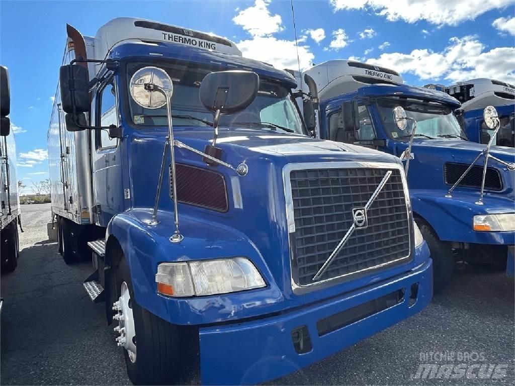 Volvo VNM64T200 Kamioni hladnjače
