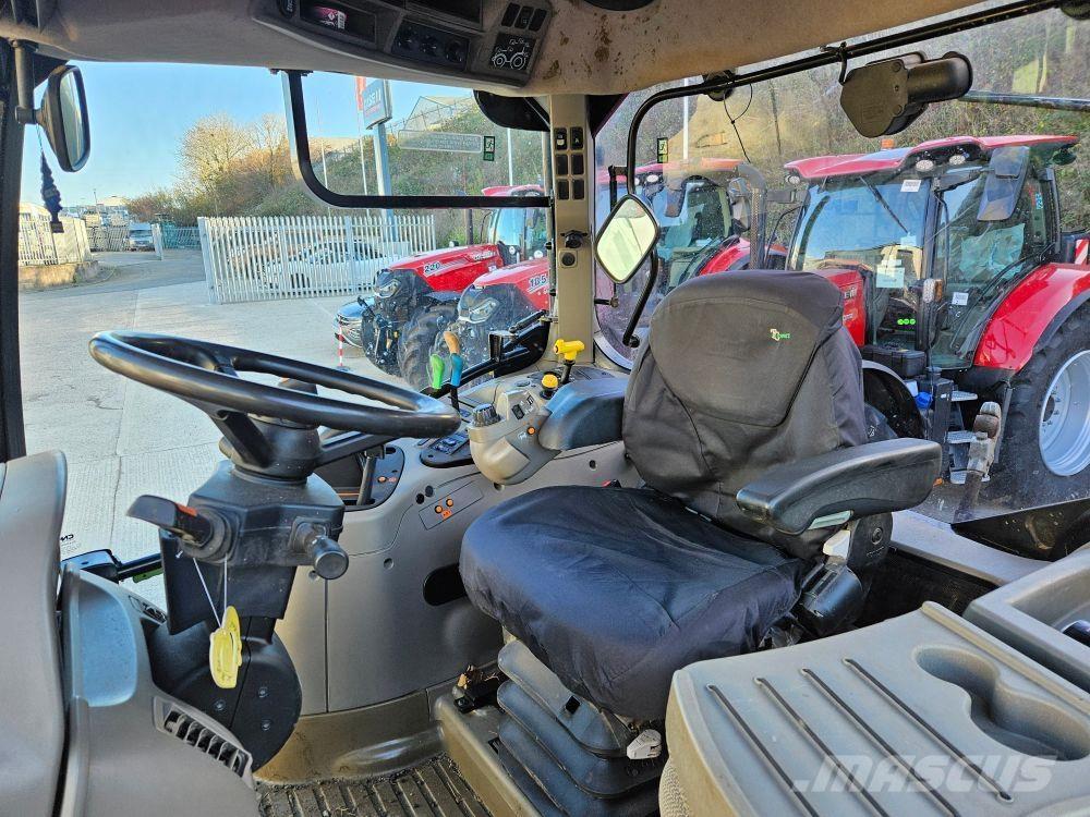 Case IH Maxxum 115 Traktori