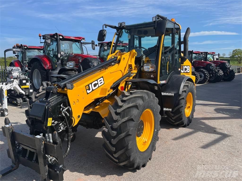 JCB TM320S Teleskopski viličari