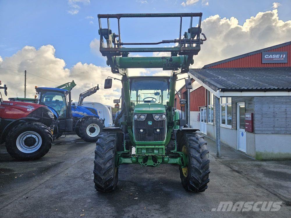 John Deere JD 6110 Traktori