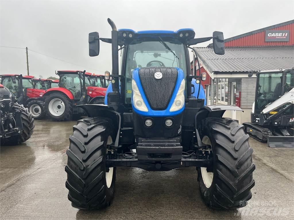 New Holland T7.190 Traktori