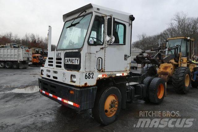 Capacity TJ5000 Vučna vozila