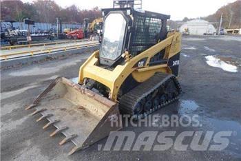 CAT 247B Skid steer mini utovarivači