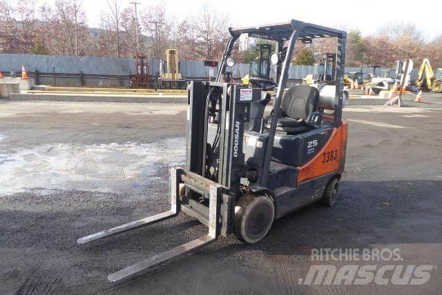 Doosan GC25P-5 Viličari - ostalo