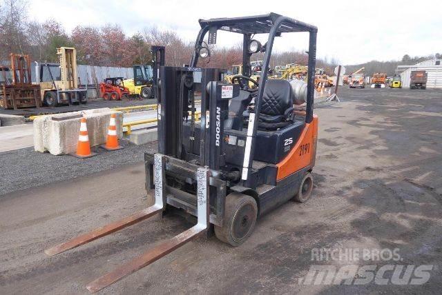 Doosan GC25P-5 Viličari - ostalo