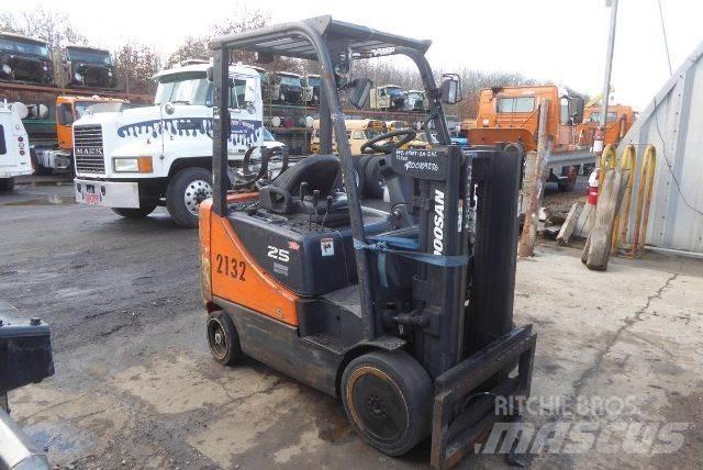 Doosan GC25P-5 Viličari - ostalo