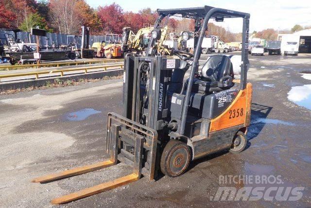 Doosan GC25P-5 Viličari - ostalo