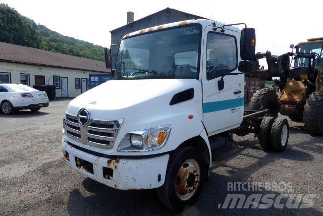 Hino NB165 Kamioni-šasije