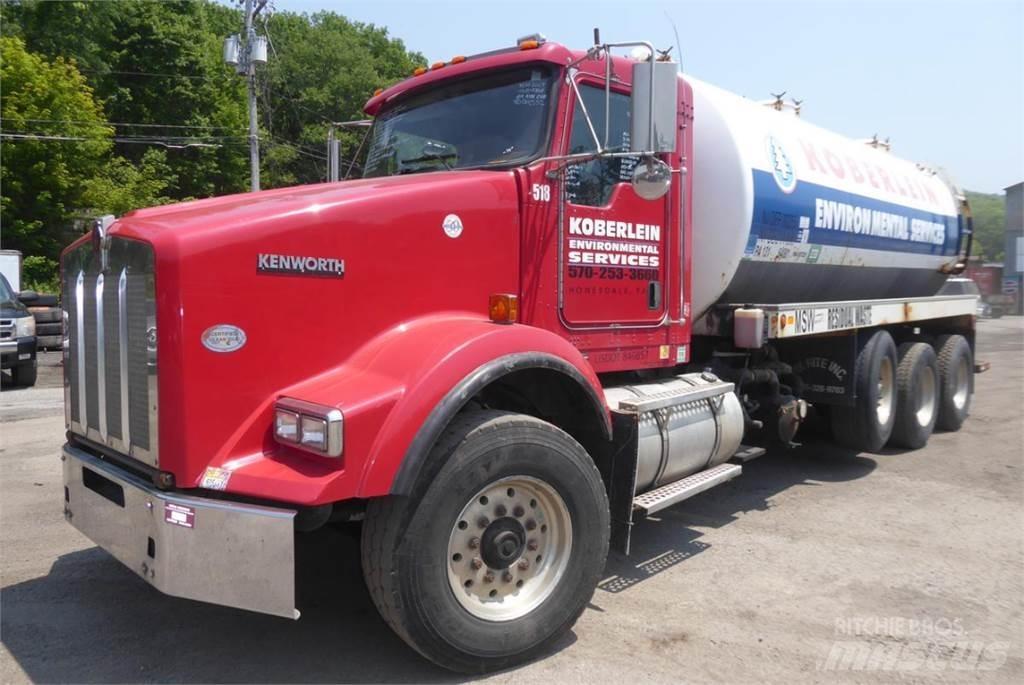 Kenworth T800 Kombiji / vakuumski kamioni