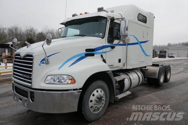 Mack CXU613 Traktorske jedinice