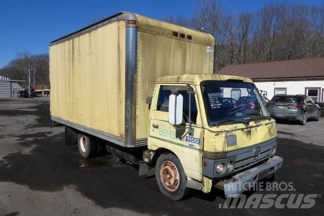 UD 1100 Sanduk kamioni