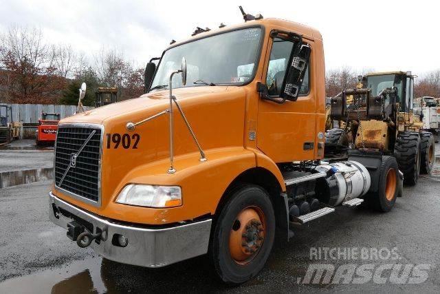 Volvo VNM42T Kamioni-šasije
