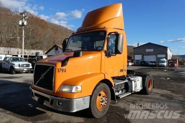 Volvo VNM42T Kamioni-šasije
