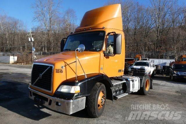 Volvo VNM42T Kamioni-šasije