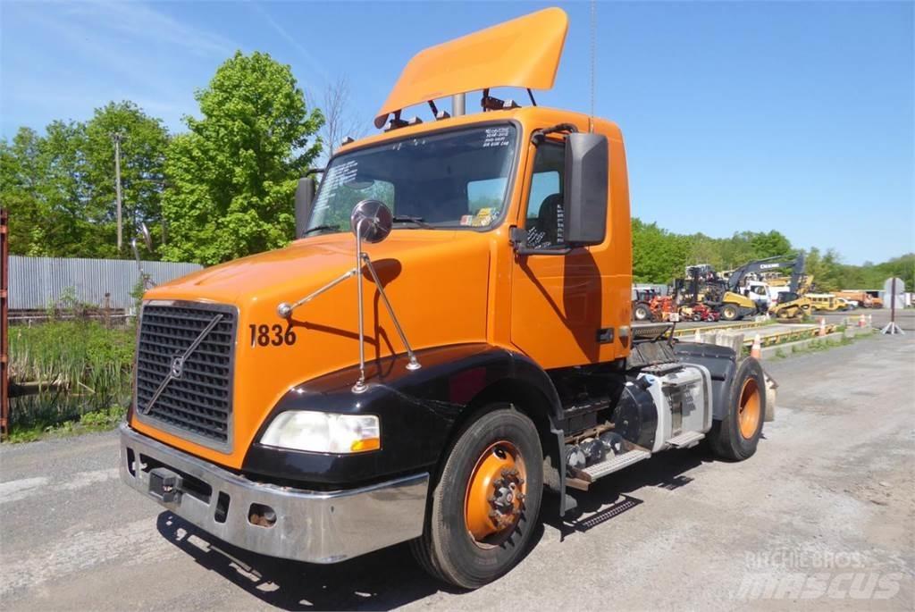 Volvo VNM42T Kamioni-šasije