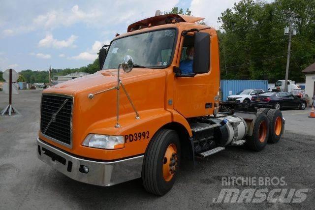 Volvo VNM64T Kamioni-šasije