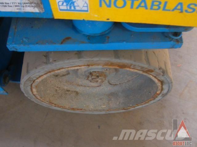 Genie GS-2032 Zglobne podizne platforme