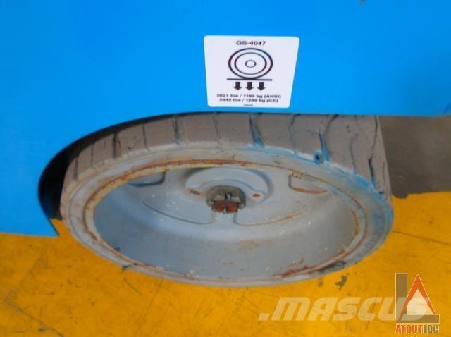 Genie GS-4047 Zglobne podizne platforme