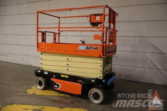 JLG 3246ES Zglobne podizne platforme