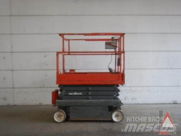 SkyJack SJ3219 Zglobne podizne platforme