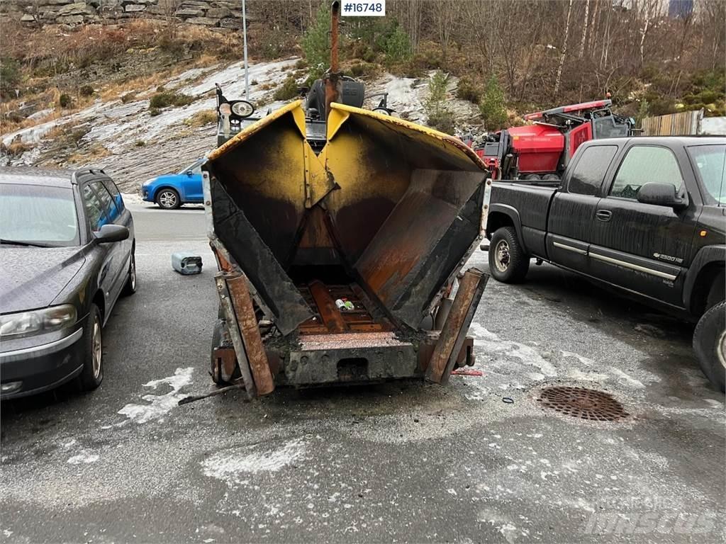 Bomag BF 300P Asfaltni finišeri