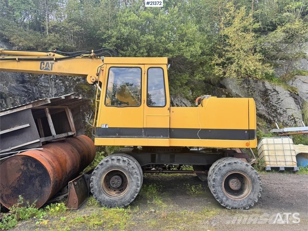 CAT 212B Bageri na kotačima