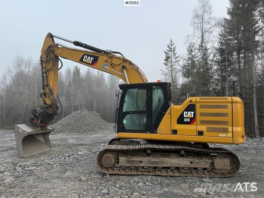 CAT 323 Bageri gusjeničari