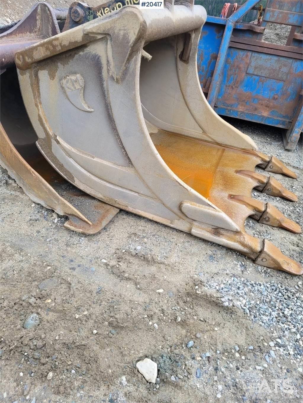 CAT 330F Bageri gusjeničari