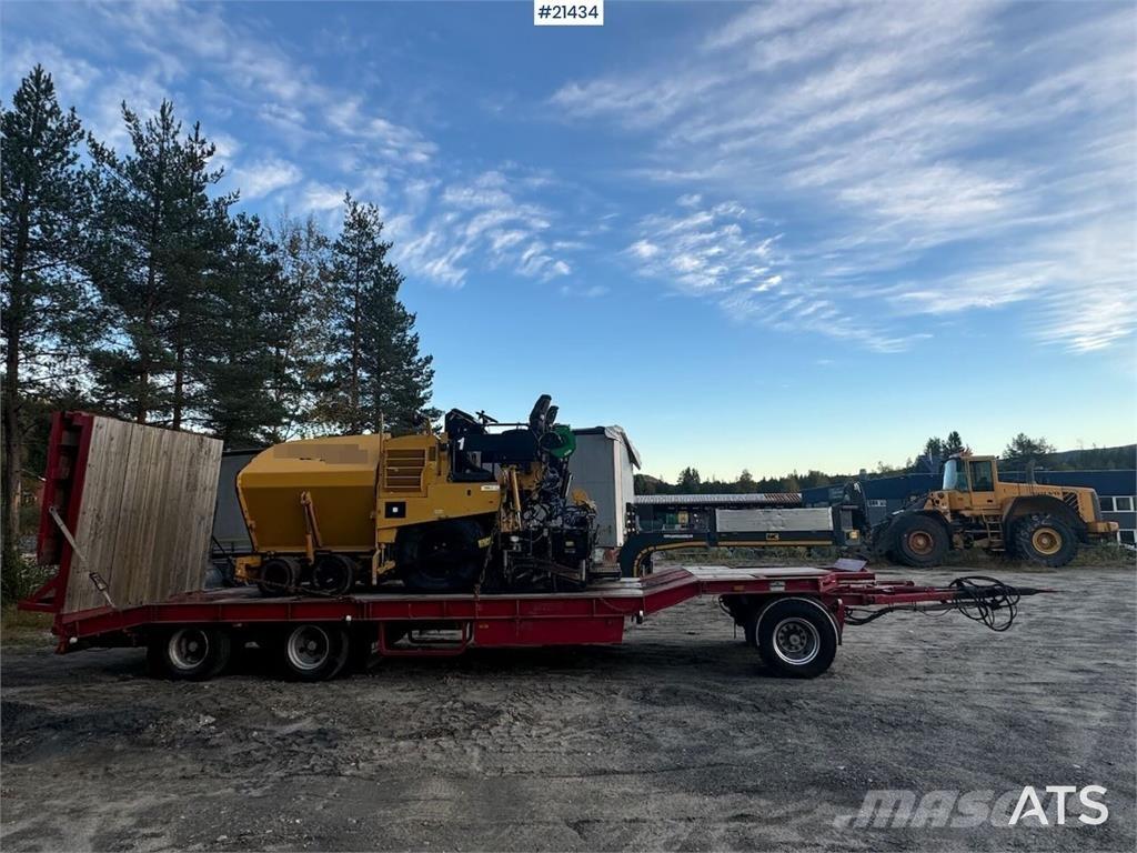 CAT AP 300 Asfaltni finišeri