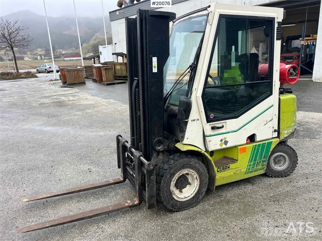 Clark CGP 25 truck Ostalo