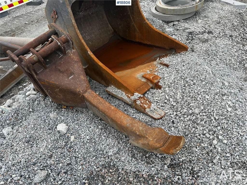 Doosan DX225LC Bageri gusjeničari