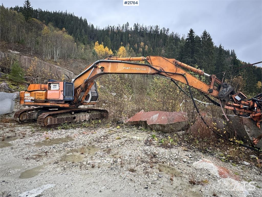Hitachi FH 220 LC Bageri gusjeničari