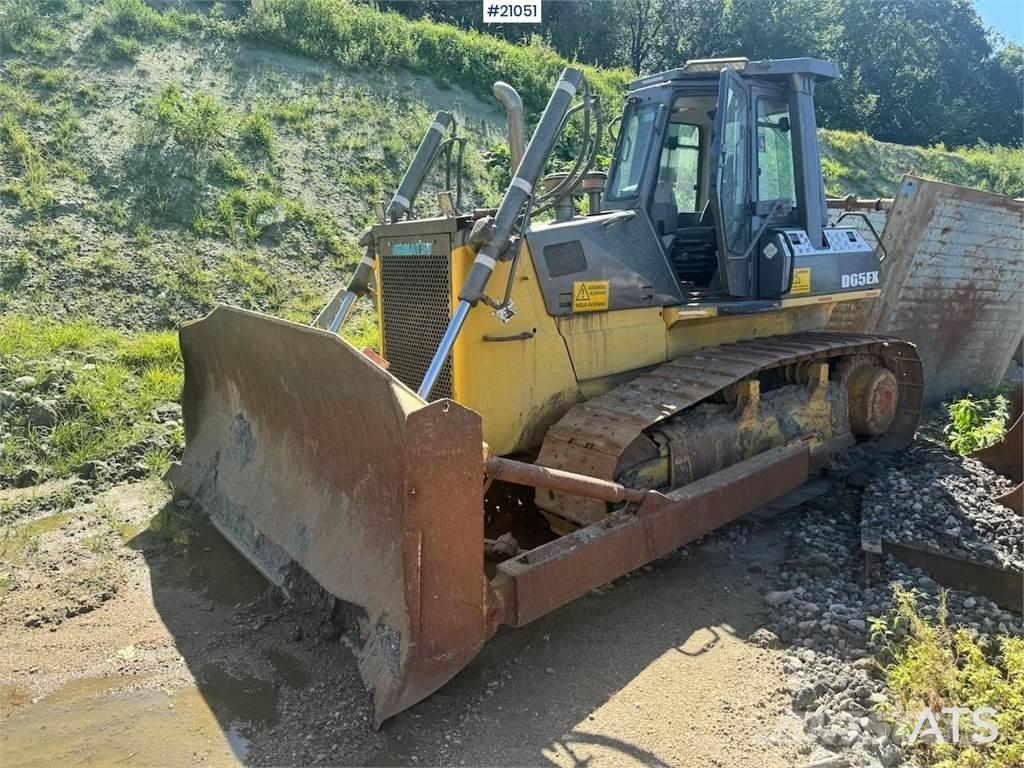 Komatsu D65EX Dozer Buldožeri gusjeničari