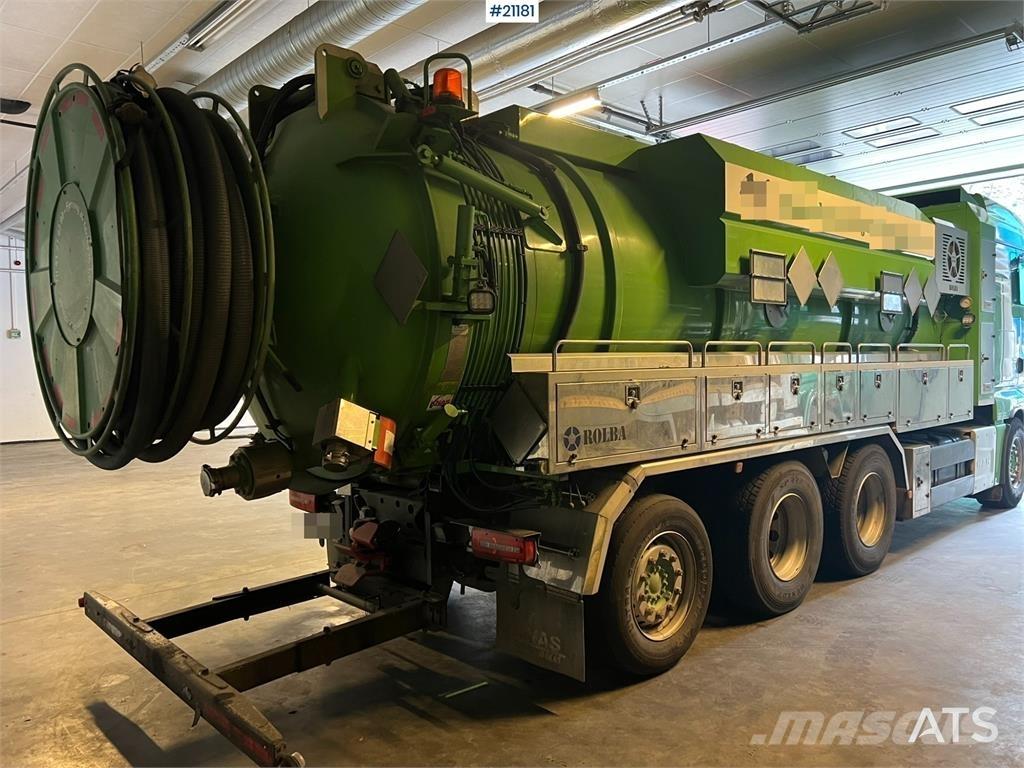 MAN TGX 35.560 Kombiji / vakuumski kamioni