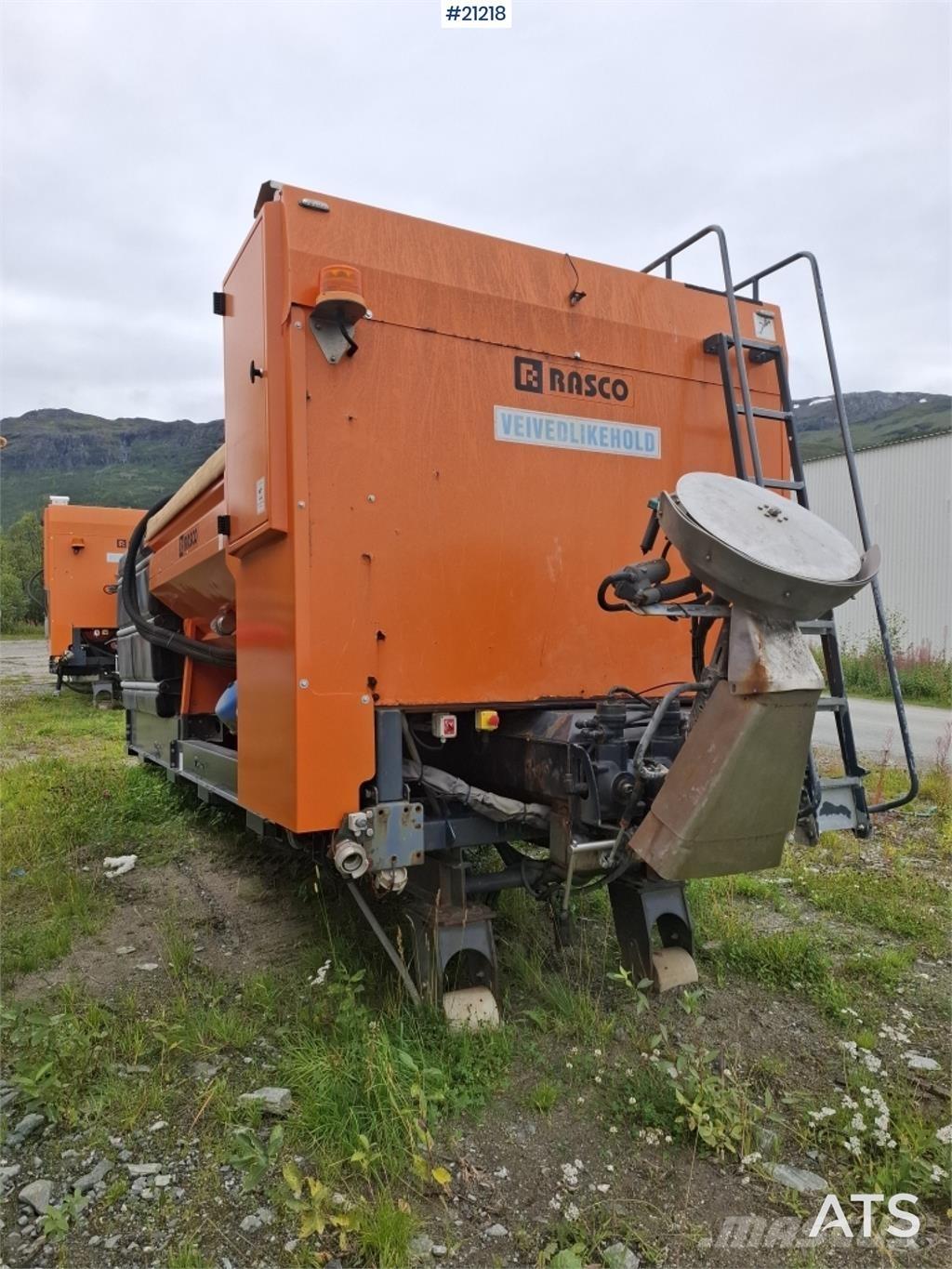Rasco Solid Posipači soli i pijeska