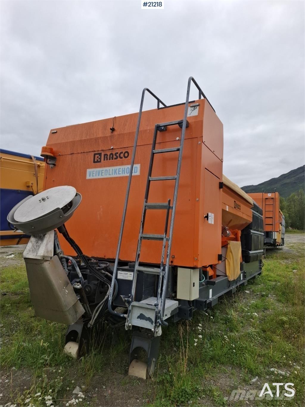 Rasco Solid Posipači soli i pijeska