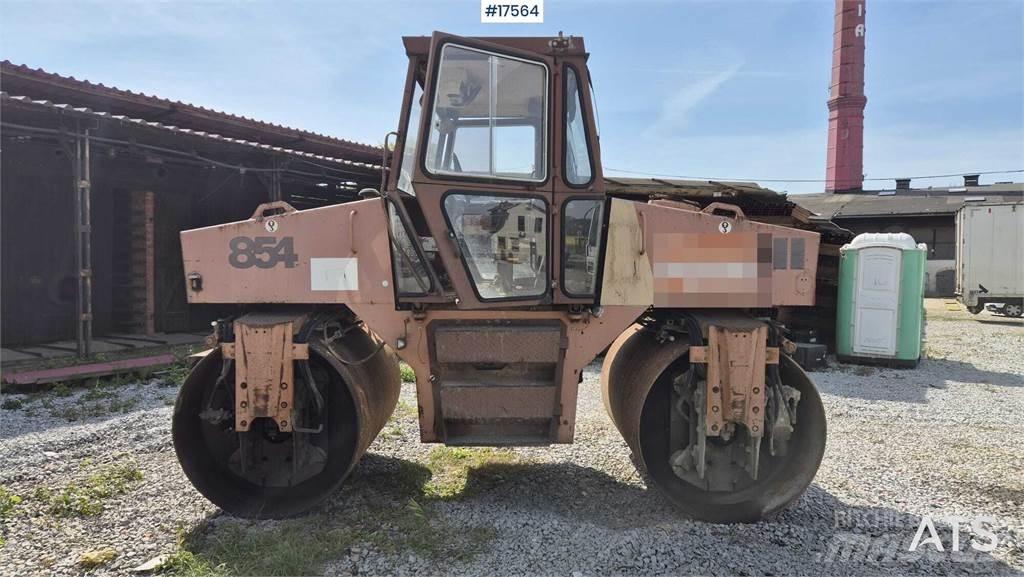 CASE Vibromax W 854 Valjci sa dvojnim bubnjem