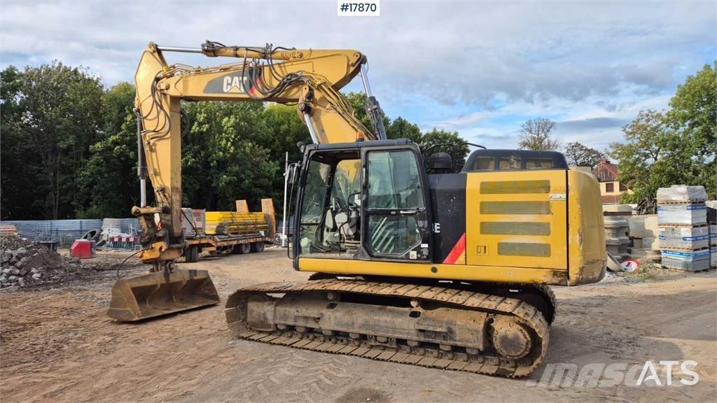 CAT 324E Bageri gusjeničari