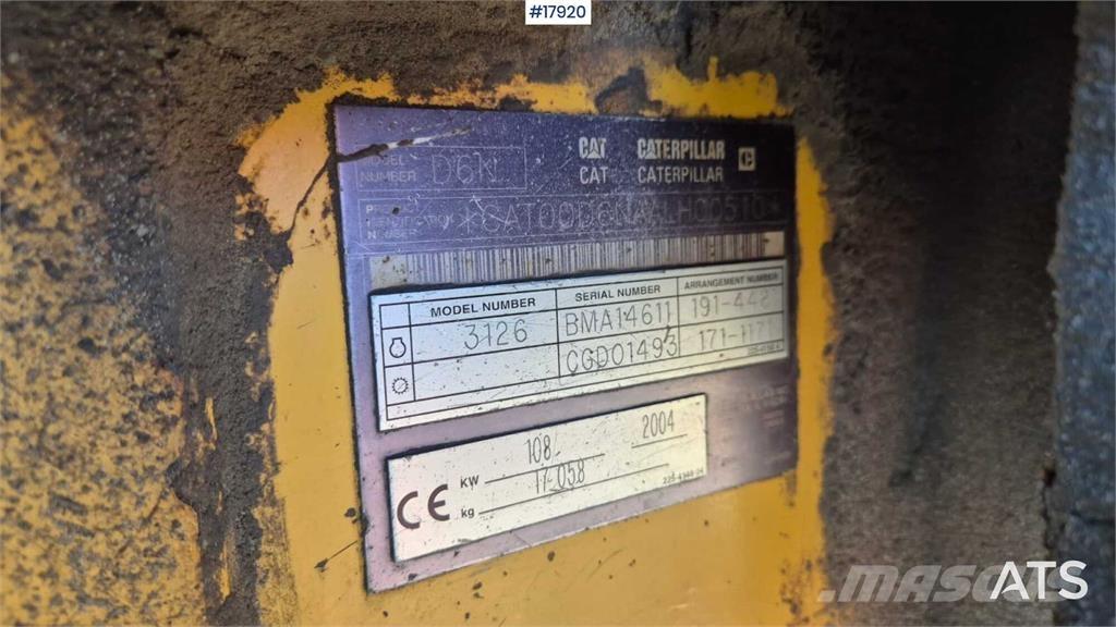 CAT D6D XL Buldožeri gusjeničari