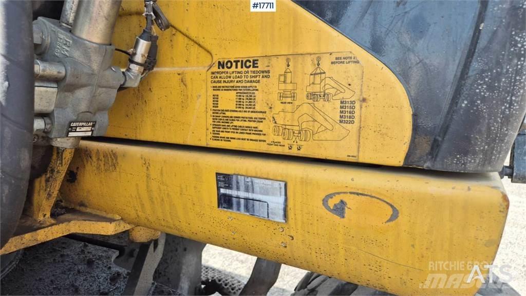 CAT M316D Bageri na kotačima