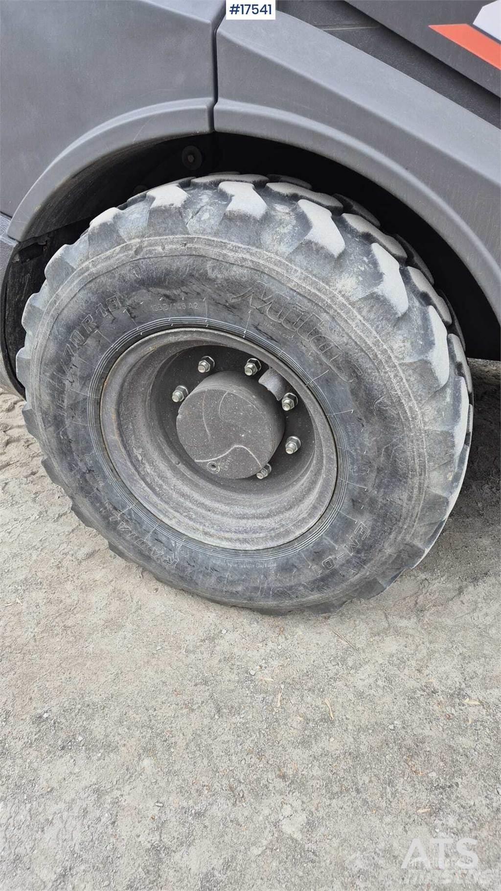 Hitachi ZW 75 Utovarivači na kotačima