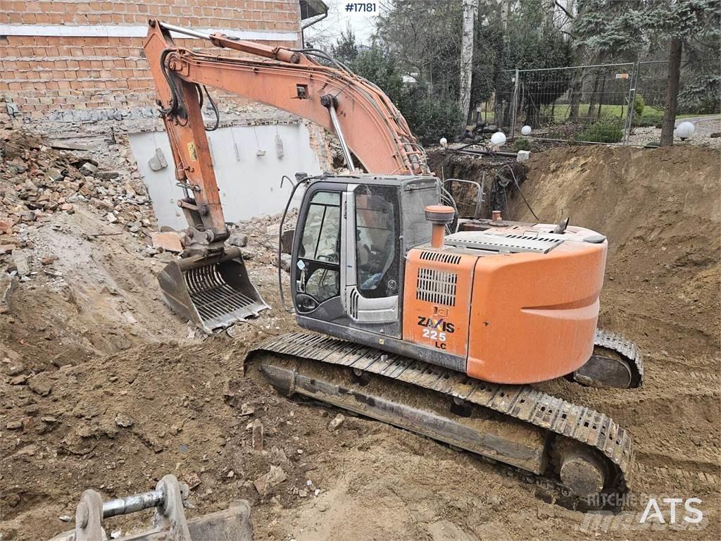 Hitachi ZX225 LC Bageri gusjeničari