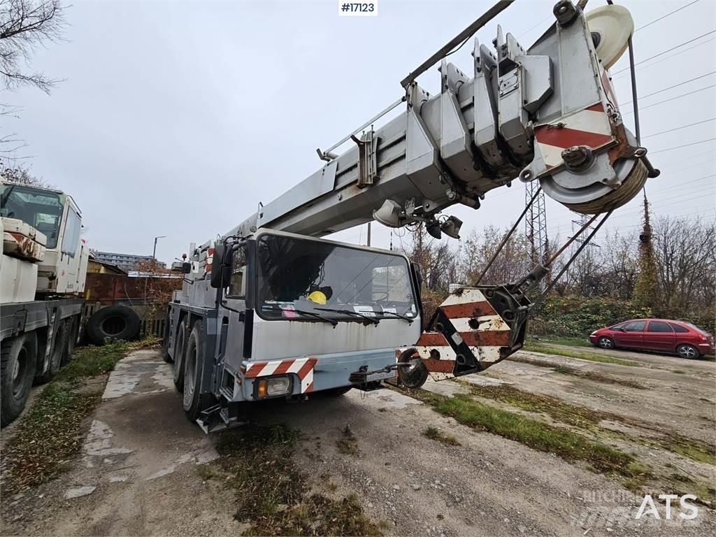 Liebherr 1050-1 Rabljene dizalice za težak teren