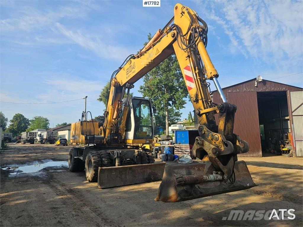 Liebherr A 904 Bageri na kotačima