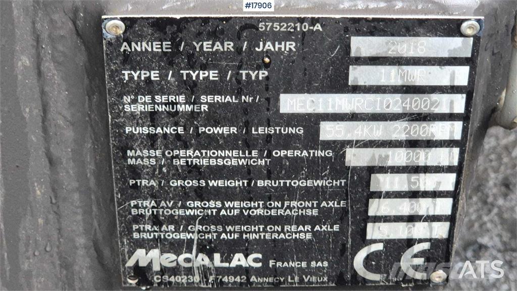 Mecalac 11 MWR Bageri na kotačima