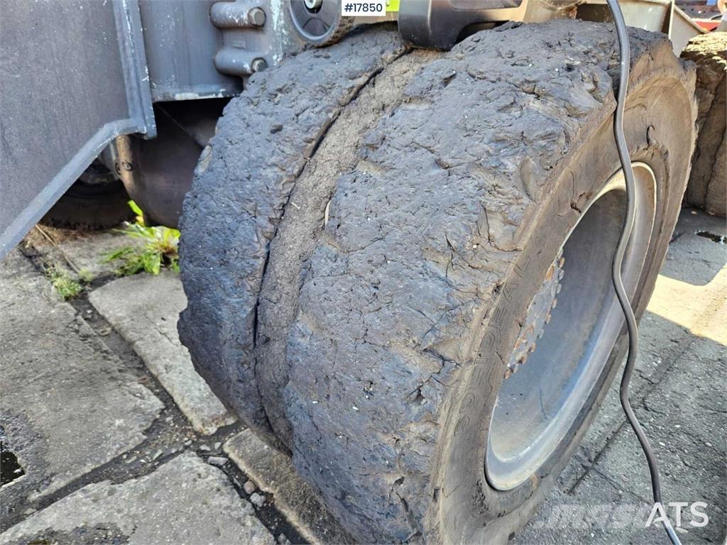 O&K MH Bageri za manipuliranje materijalom / otpadom