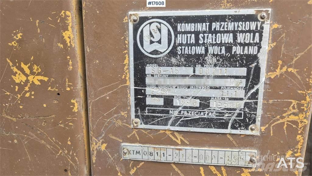 Stalowa Wola SG 15 Buldožeri gusjeničari