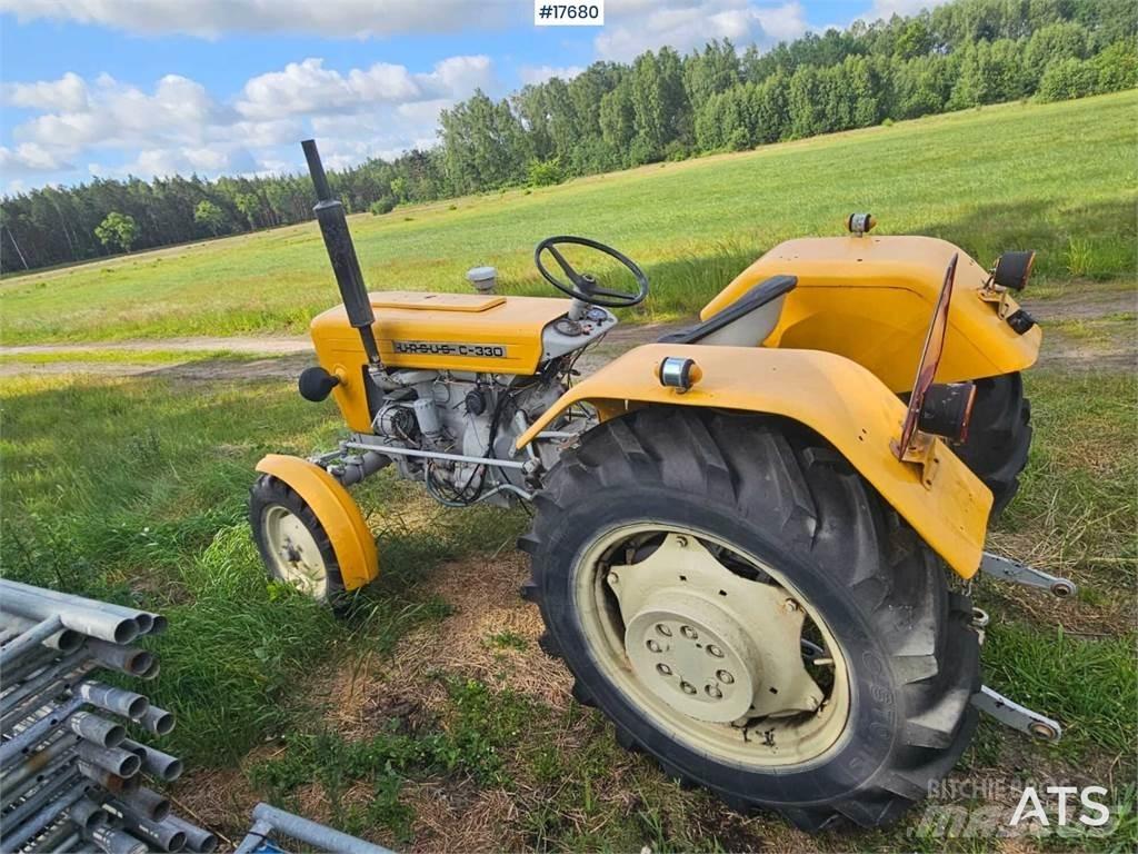 Ursus C 330 Traktori