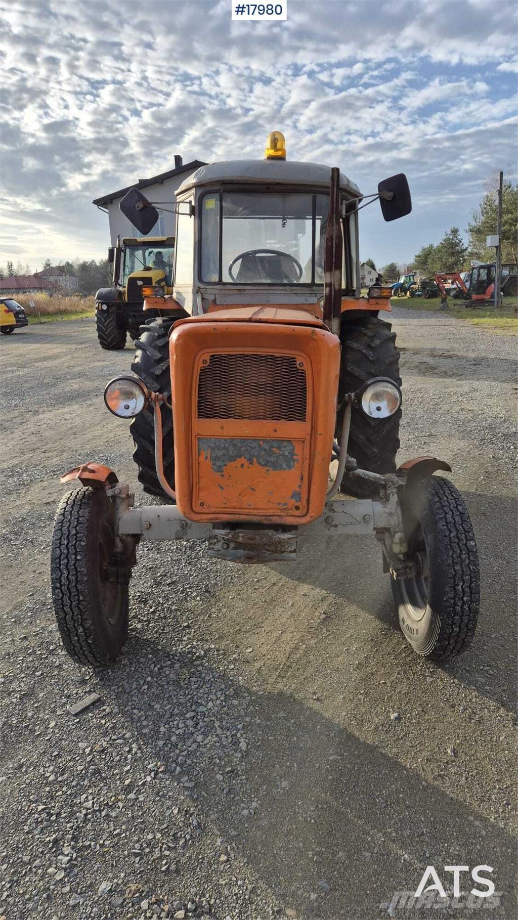 Ursus C 360 Traktori